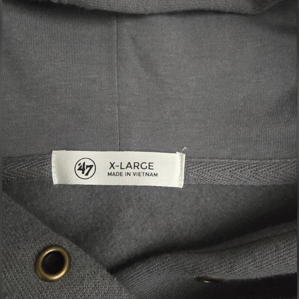 San Antonio Spurs Hoodie - Picture 9 of 11